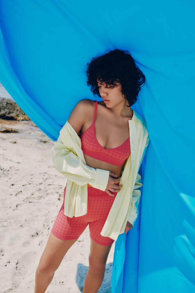 women's health magazine shot by Garrett Naccarato retouched by Mégane Brunette